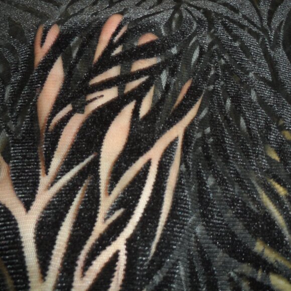 Guess by Marciano Black Lace  Blouse long sleeves size -S - Picture 3 of 7